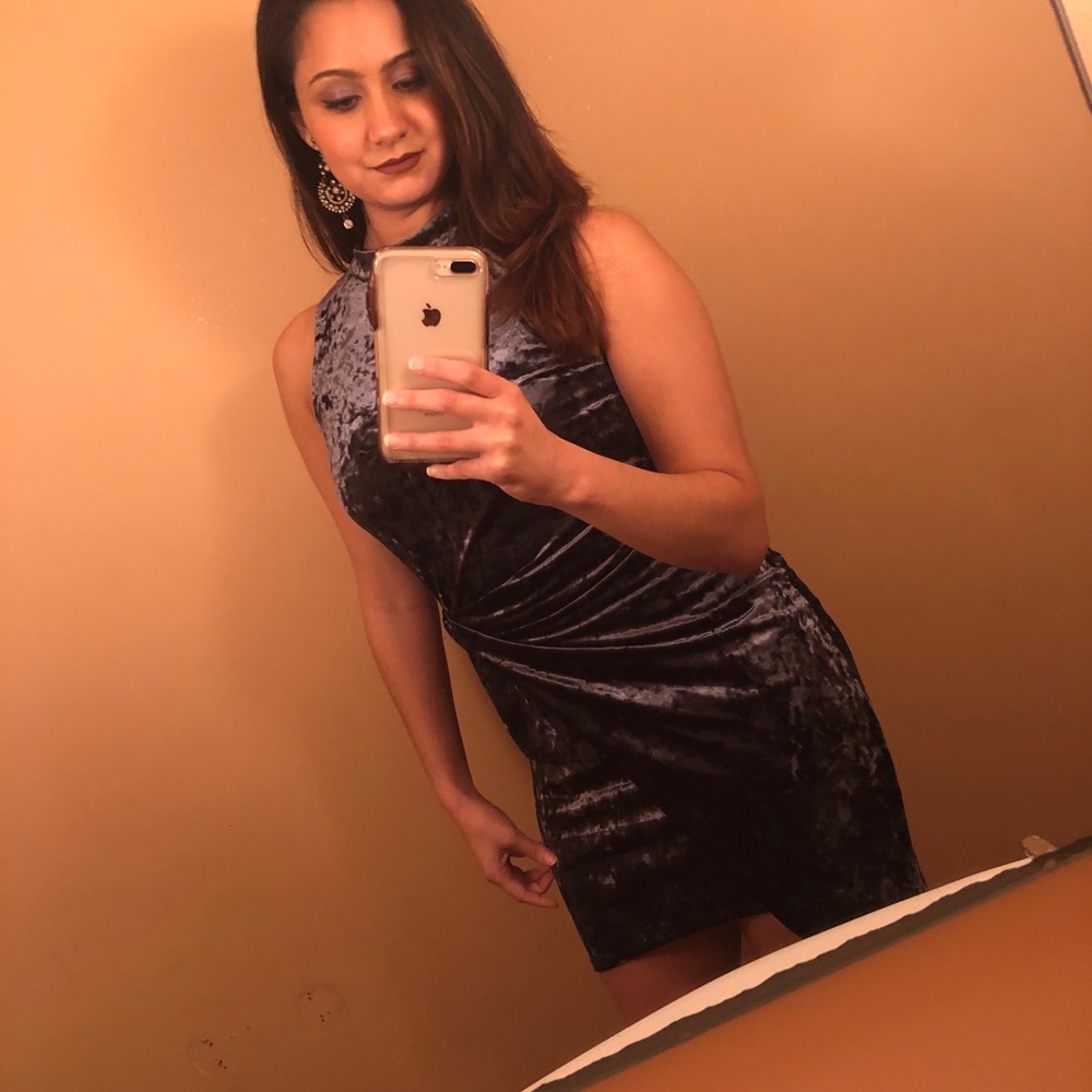 ASTR the Label blue velvet dress